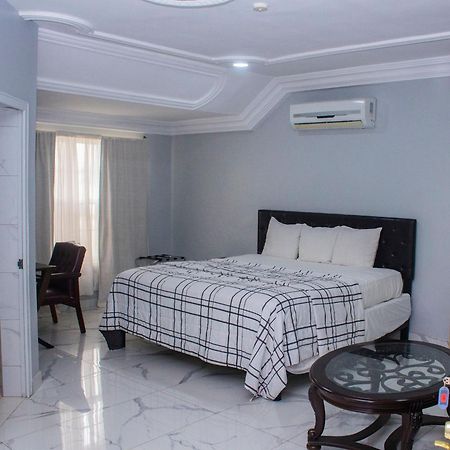 Adonai Hotel 特马 外观 照片