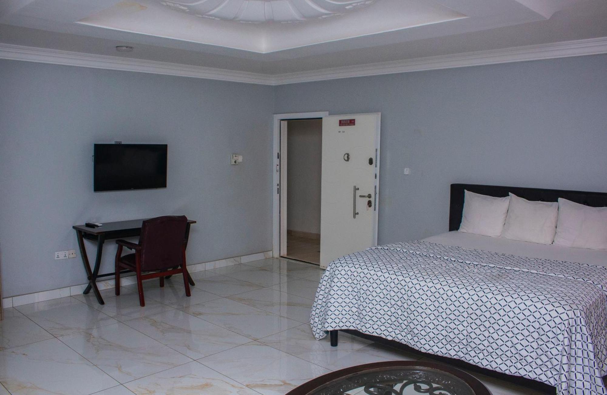 Adonai Hotel 特马 外观 照片