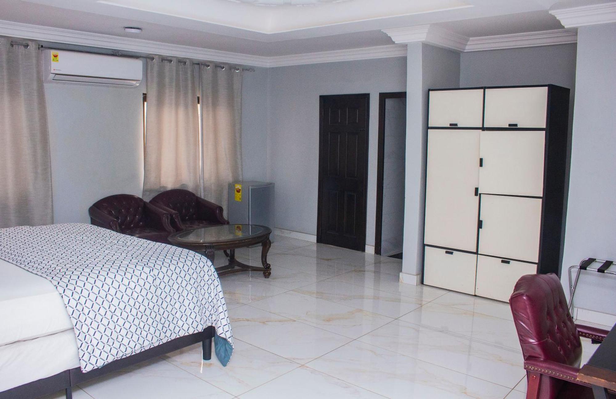 Adonai Hotel 特马 外观 照片