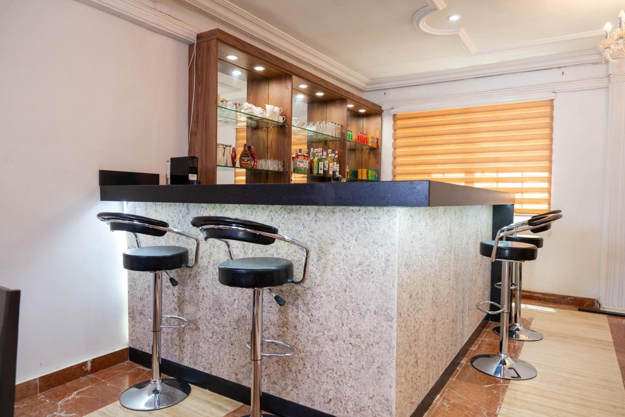 Adonai Hotel 特马 外观 照片